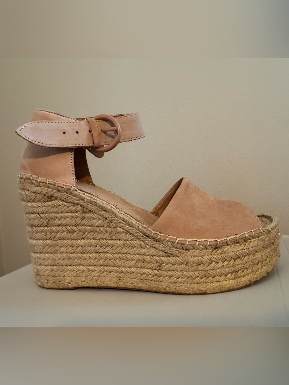 Never worn Marc Fisher LTD Alida platform espadrille wedge sandals in Light Pink